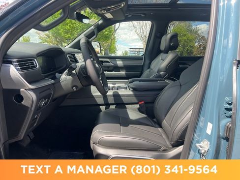 New 2026 Jeep Grand Wagoneer 4WD image 9