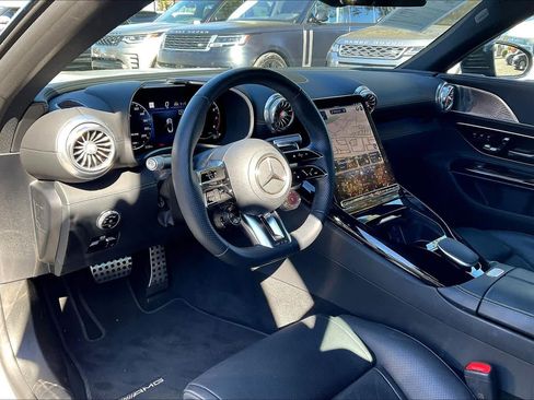 Used 2024 Mercedes-Benz SL 43 AMG image 16