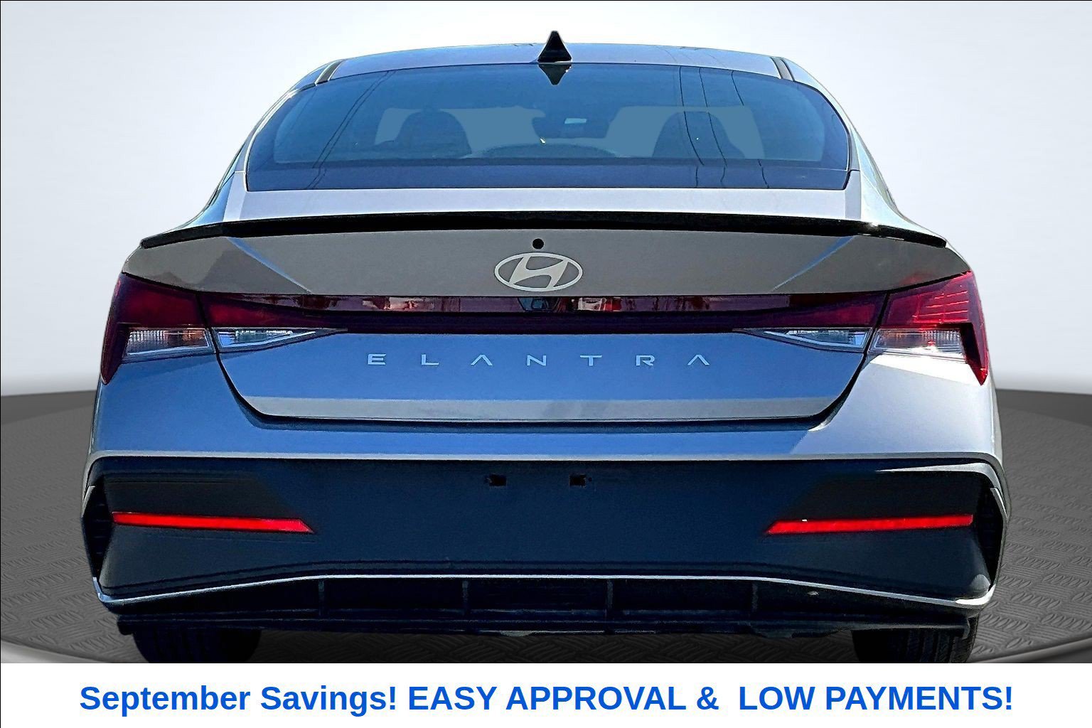New 2025 Hyundai Elantra Sport FWD image 4