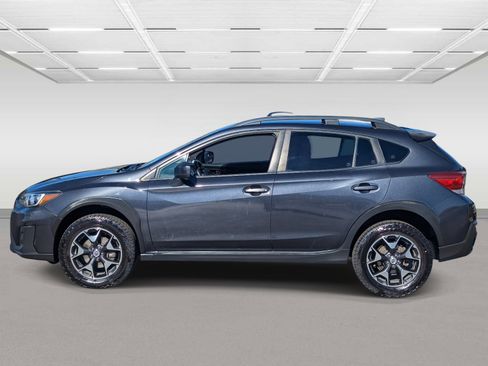 Used 2018 Subaru Crosstrek 2.0i Premium w/ Eyesight System image 3