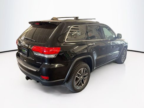 Used 2018 Jeep Grand Cherokee Limited AWD/4WD image 9