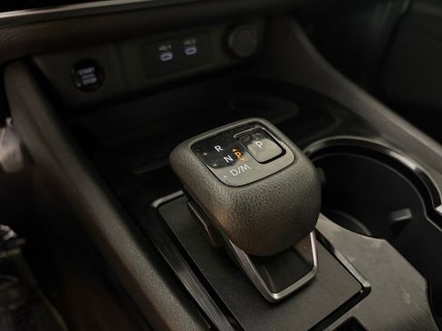 Used 2024 Nissan Rogue SV FWD image 29