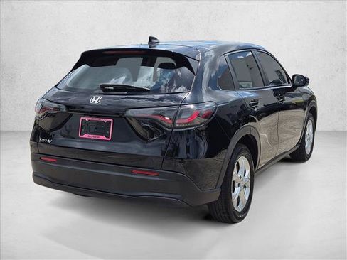 Used 2024 Honda HR-V LX image 5