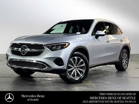 Used 2025 Mercedes-Benz GLC 300 4MATIC image 1