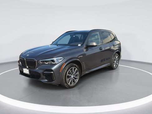 Used 2022 BMW X5 M50i AWD/4WD image 4