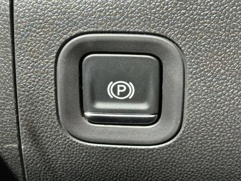 New 2026 Chevrolet Silverado 1500 W/T w/ WT Value Package AWD/4WD image 16