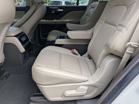 Certified 2023 Lincoln Aviator Reserve w/ Equipment Group 201A AWD/4WD image 27