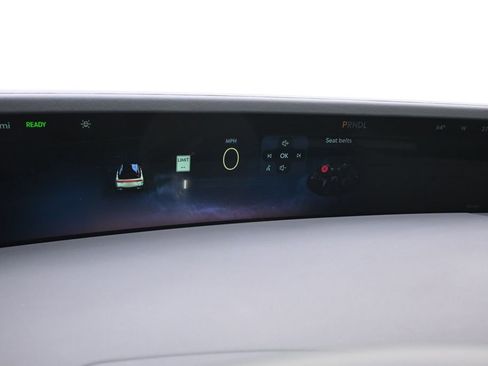 Used 2024 Lincoln Nautilus Reserve w/ Equipment Group 202A AWD/4WD image 24