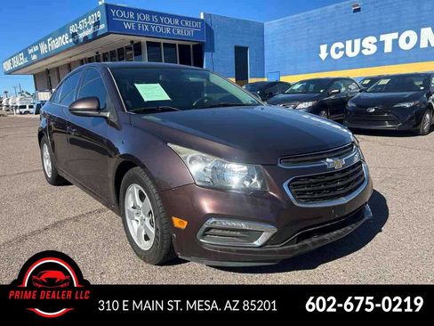 Used 2015 Chevrolet Cruze LT image 1