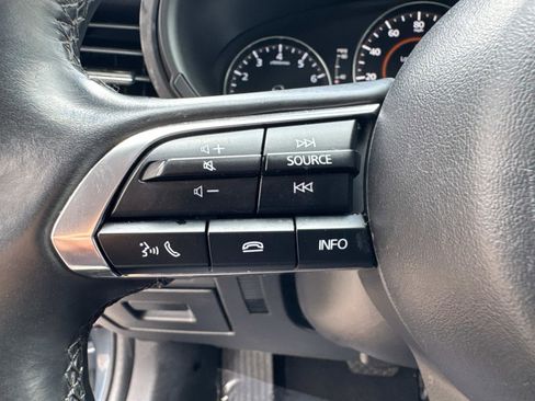 Used 2024 MAZDA MAZDA3 s image 33