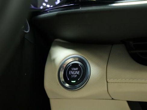 Used 2022 Buick Envision Avenir w/ Technology Package II image 26