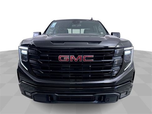 New 2026 GMC Sierra 1500 Elevation image 3