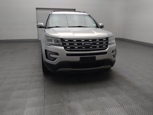 Used 2017 Ford Explorer Limited FWD image 14