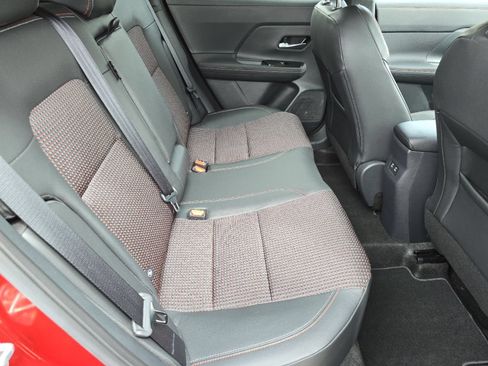Used 2025 Nissan Kicks SR AWD/4WD image 21