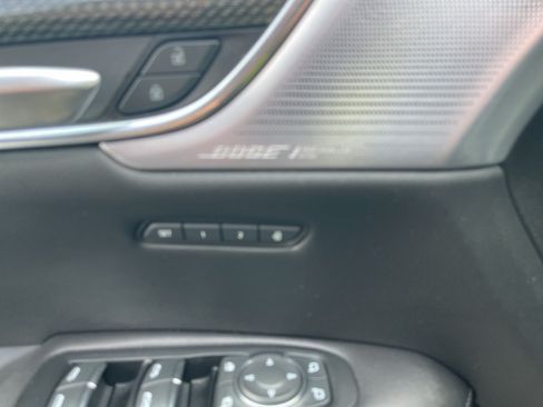 Used 2023 Cadillac XT5 Sportv w/ LPO, Floor Liner Package AWD/4WD image 18