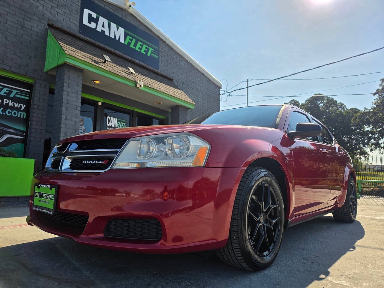 Used 2013 Dodge Avenger SE FWD image 2