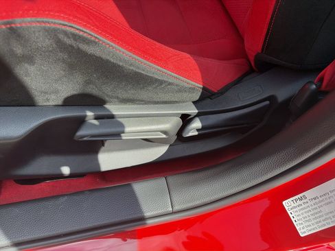 Used 2025 Honda Civic Type R image 15