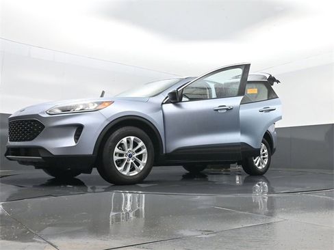 Used 2022 Ford Escape SE w/ Convenience Package image 33