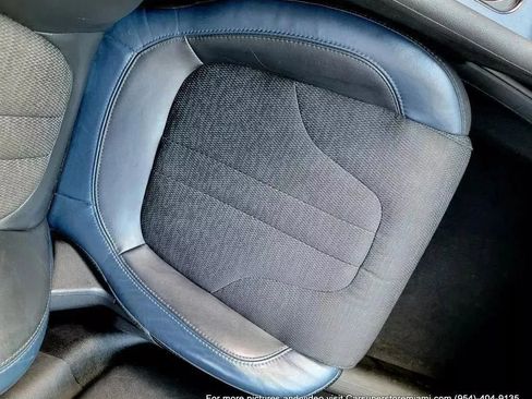 Used 2015 Chrysler 200 S FWD image 20