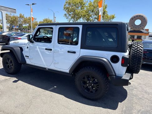 Used 2021 Jeep Wrangler Unlimited Sport AWD/4WD image 19