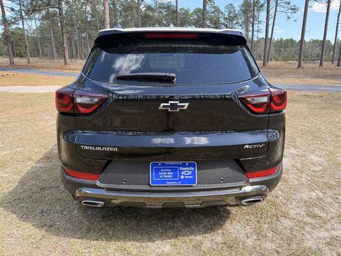 New 2025 Chevrolet TrailBlazer ACTIV w/ Convenience Package FWD image 4