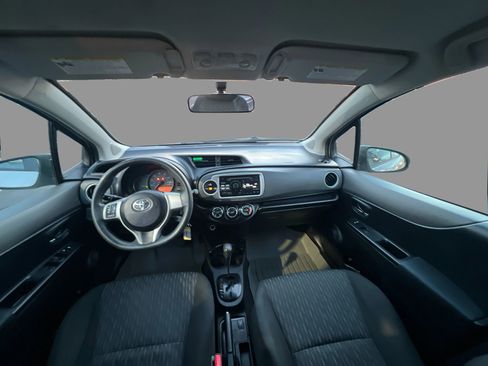 Used 2014 Toyota Yaris LE image 24