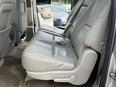 Used 2014 GMC Yukon XL SLT RWD image 27
