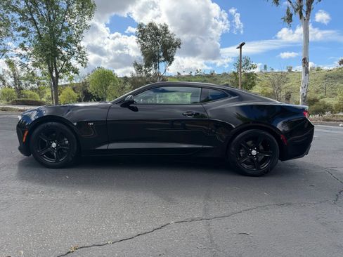 Used 2018 Chevrolet Camaro LT image 2