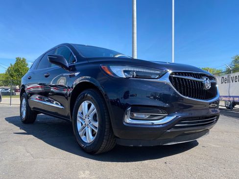 Used 2020 Buick Enclave Essence FWD image 30