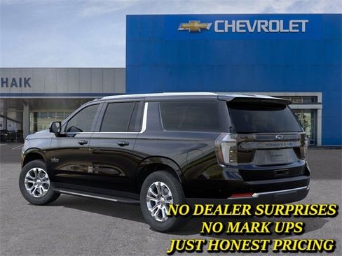 New 2026 Chevrolet Suburban LT w/ Comfort Package image 3