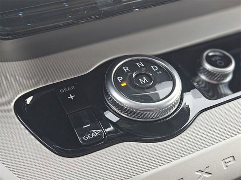 New 2026 Ford Expedition Active image 22