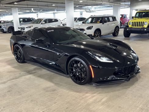 Used 2019 Chevrolet Corvette Stingray Coupe w/ Battery Protection Package image 1