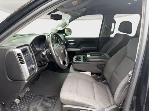 Used 2019 Chevrolet Silverado 1500 LT RWD image 8