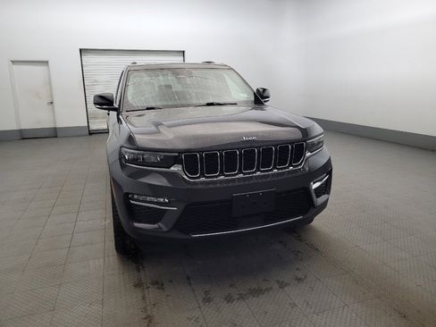 Used 2022 Jeep Grand Cherokee Limited 4xe image 14