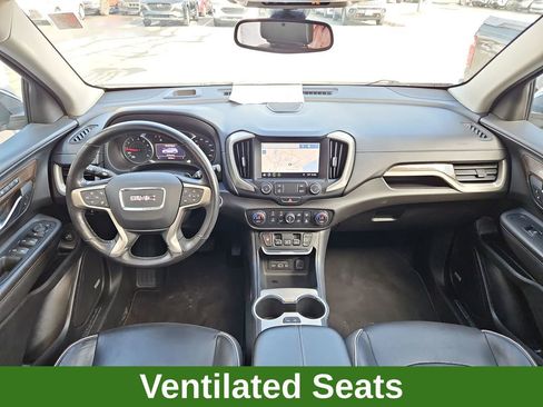 Used 2020 GMC Terrain Denali w/ Denali Premium Package AWD/4WD image 9