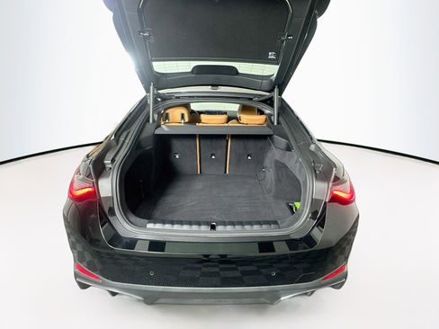 Used 2023 BMW i4 eDrive35 w/ Premium Package RWD image 29