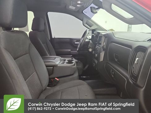 Used 2020 Chevrolet Silverado 1500 Custom Trail Boss w/ Custom Convenience Package AWD/4WD image 32