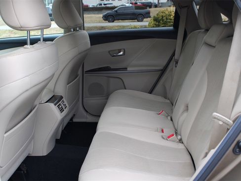 Used 2013 Toyota Venza LE image 12