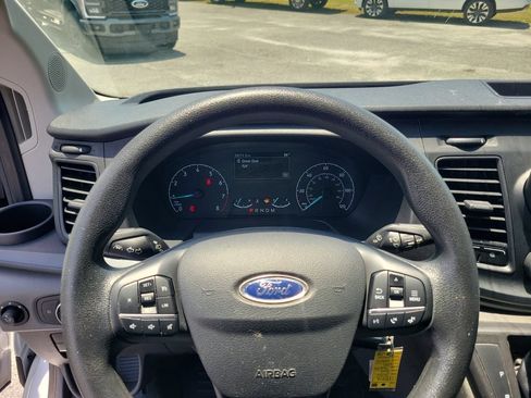 Used 2024 Ford Transit 250 Low Roof w/ Exterior Upgrade Package RWD image 25