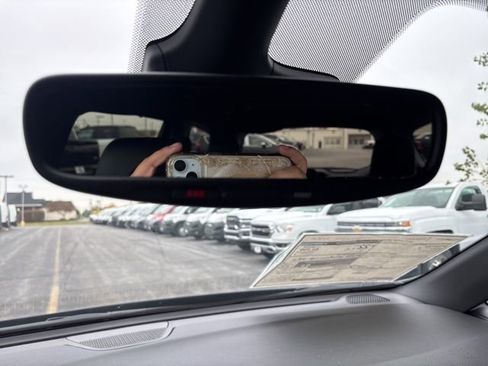 New 2026 Chrysler Pacifica Select image 21