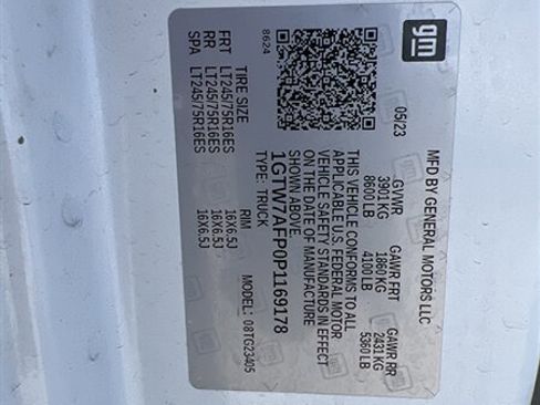 Used 2023 GMC Savana 2500 w/ Driver Convenience Package image 7