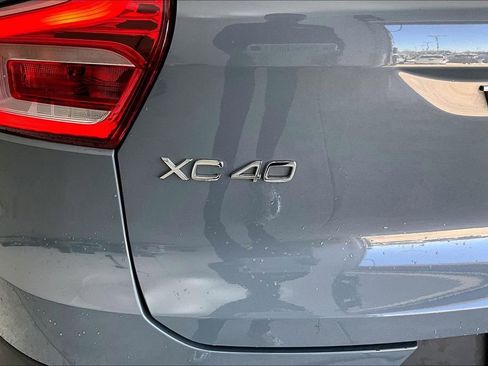 Certified 2023 Volvo XC40 B4 Plus w/ Driver Assist Package image 42