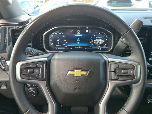 Used 2023 Chevrolet Silverado 1500 LT image 20