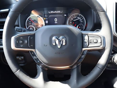 New 2026 RAM 1500 Big Horn AWD/4WD image 12