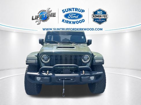 Used 2023 Jeep Wrangler Unlimited Rubicon 392 AWD/4WD image 10