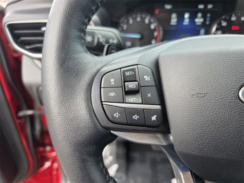 Used 2020 Ford Explorer Limited image 23