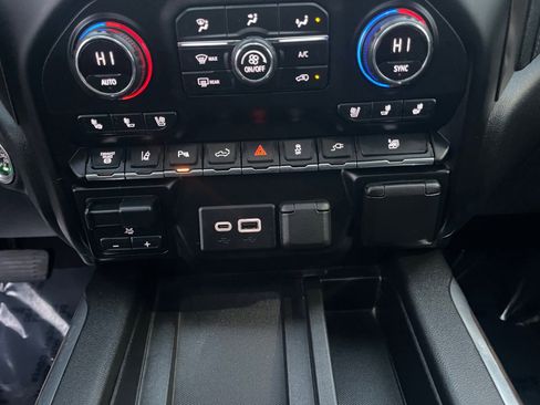 Used 2021 Chevrolet Silverado 3500 High Country w/ Snow Plow Prep/Camper Package image 15