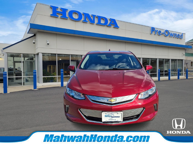 Used 2018 Chevrolet Volt LT w/ LT Driver Confidence Package FWD image 2