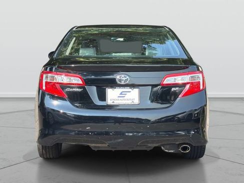 Used 2014 Toyota Camry SE FWD image 6