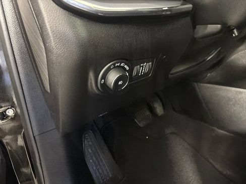 Certified 2023 Jeep Compass Limited w/ Elite Group AWD/4WD image 14